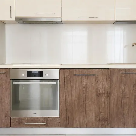 Apartment Bright & Peaceful 2-bedroom Near Zoo And The Park *