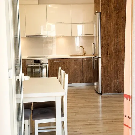 Apartment Bright & Peaceful 2-bedroom Near Zoo And The Park
